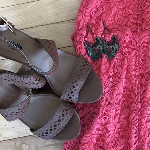 Charlotte Russe Shoes - NWOT Charolette Russe Size 7 Brown Wedges Charlotte Russe Shoes - NWOT Charolette Russe Size 7 Brown Wedges